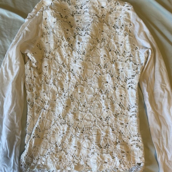 BeBe blouse - Picture 4 of 4